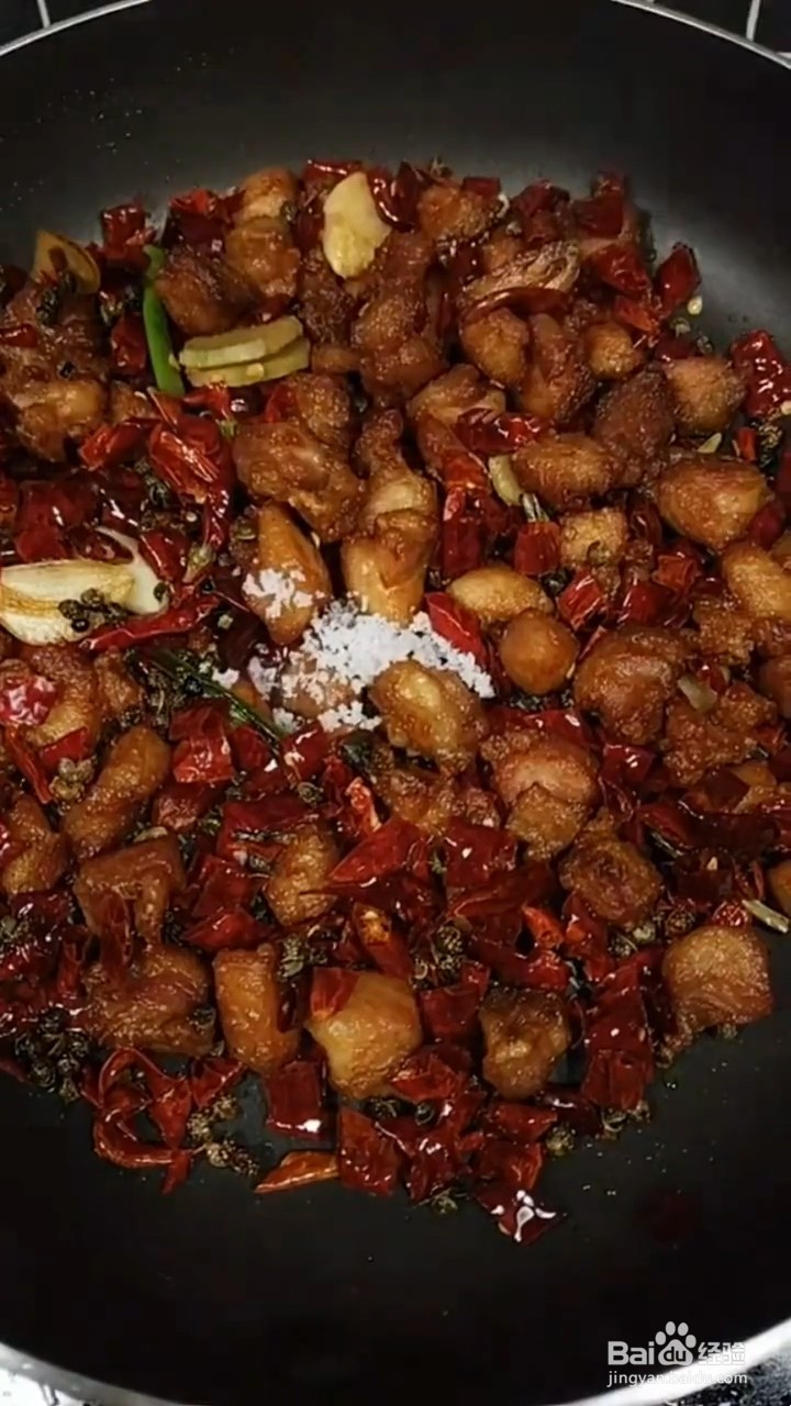 如何制作超好吃的麻辣辣子鸡