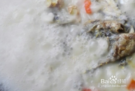 熬鸭汤怎样才能熬成白汤