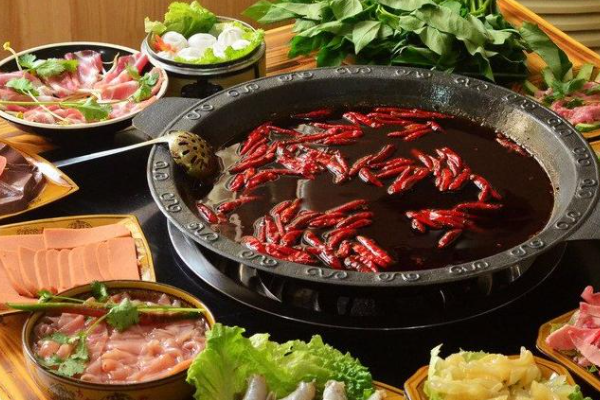 杜鹃说的烫火锅什么意思