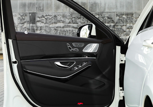 奔驰S600怎么开（启动）