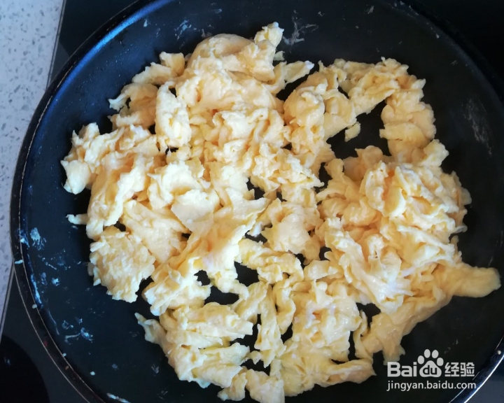 香气浓郁的韭菜盒子