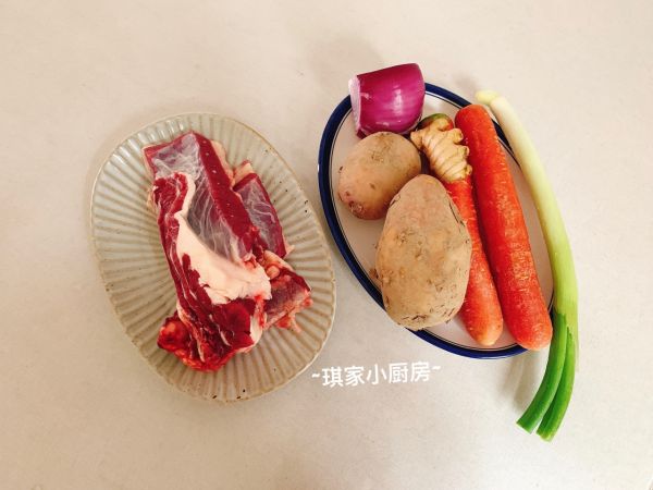 日式土豆烧牛腩