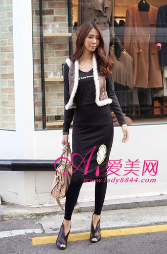 怎样让加厚棉马甲穿出帅气显瘦感