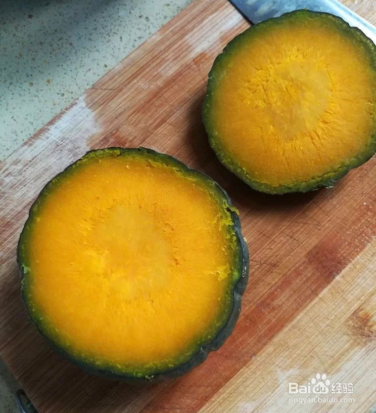 南瓜里面蒸米饭的做法