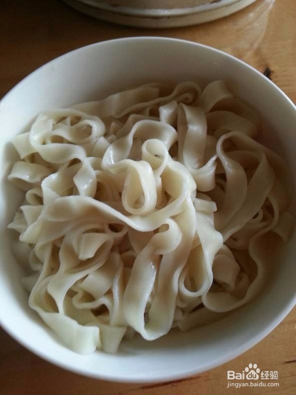 如何做简单的炸酱面？