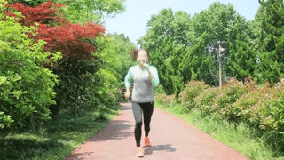 跑前热身标准动作示范