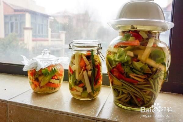 如何把泡菜做得又酸又脆？
