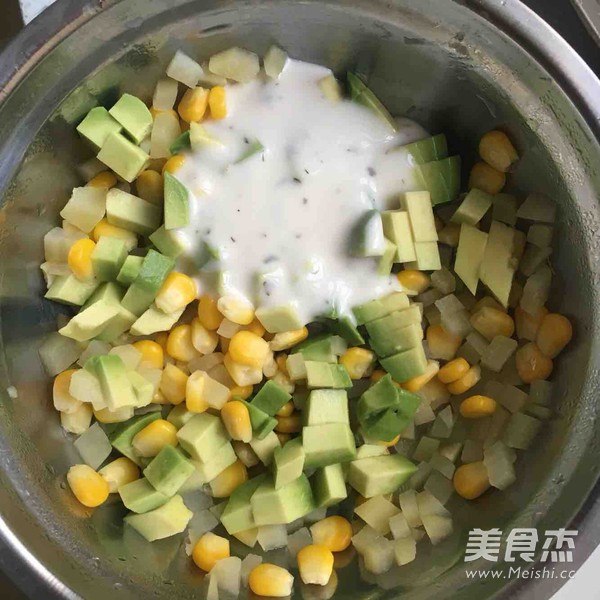 牛油果鲜虾沙拉
