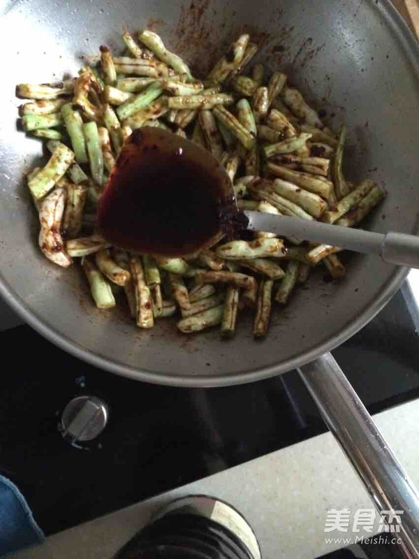 酱烧豆角的做法