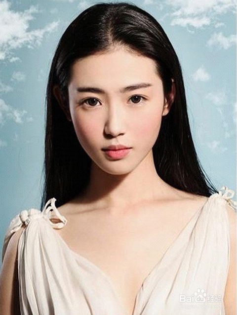 小呆带你走进化妆学校《九》如何化妆才不显老