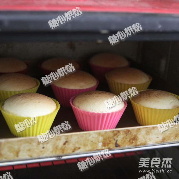 戚风小蛋糕的做法