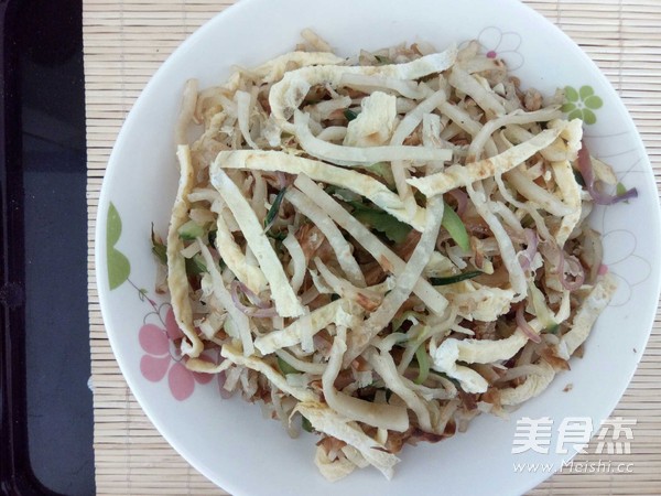 葱头黄瓜鸡蛋炒饼