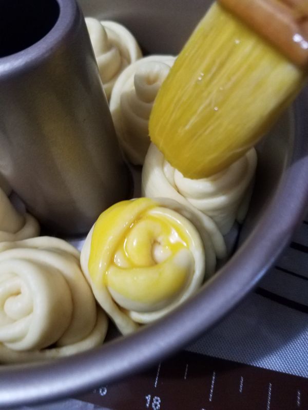 玫瑰花花环面包