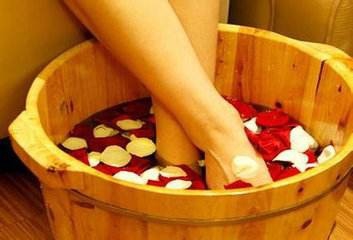 经常熬夜，如何保持好肤色