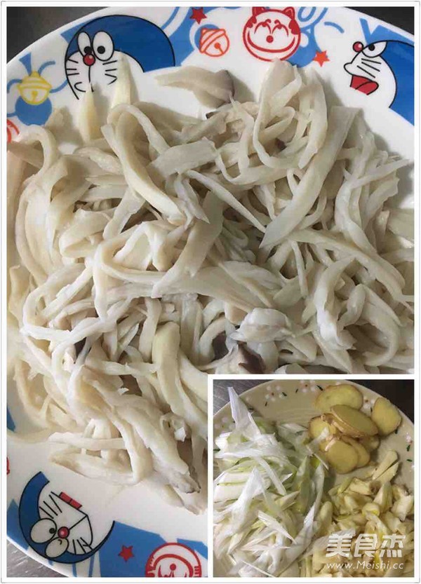 干煸肉丝杏鲍菇