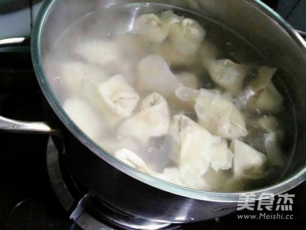 抄手的家常做法