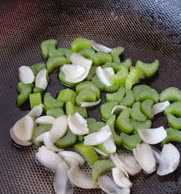 西芹百合酿虾球