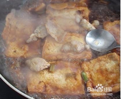 自制家庭美味菜肴：如何做酱汁脆香豆腐