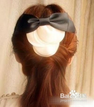 甜美优雅简单的盘发发型教程