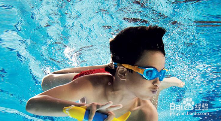如何快速学会游泳?