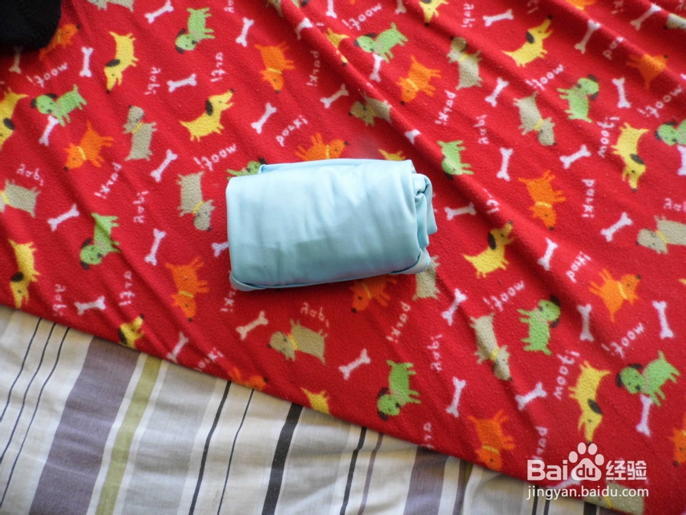 夏天半袖衣服收纳小窍门