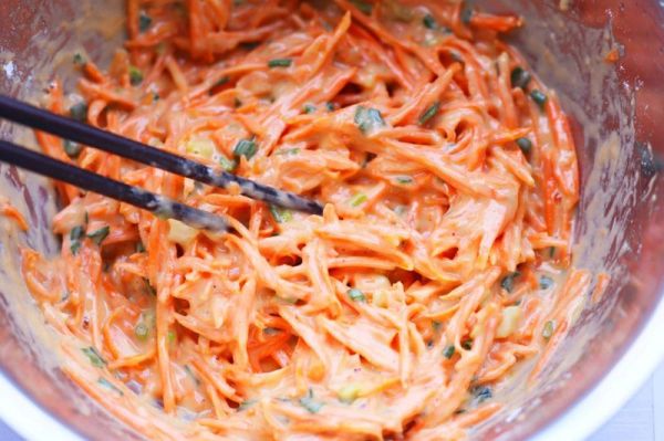 香葱胡萝卜鸡蛋饼