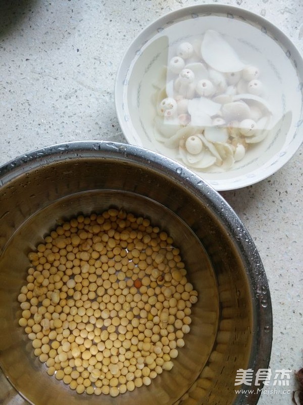 百合湘莲豆浆