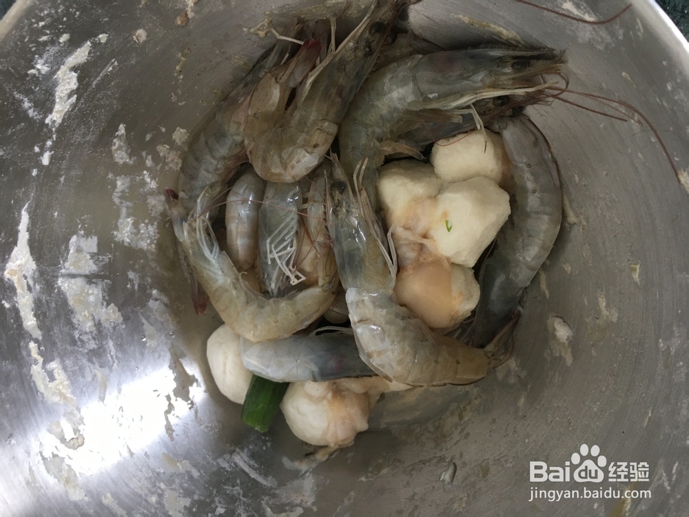 如何做海鲜黑麦面疙瘩