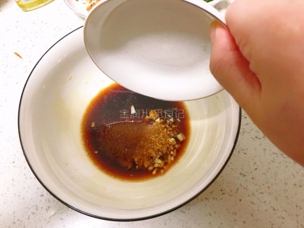 太好吃了～嗦了这碗酸辣粉