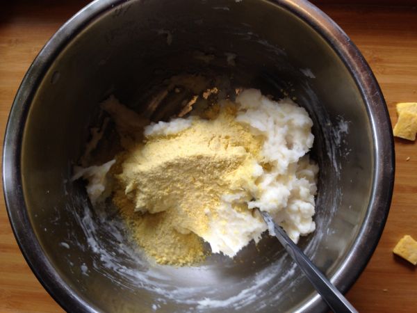 蓝莓冻干南瓜山药泥