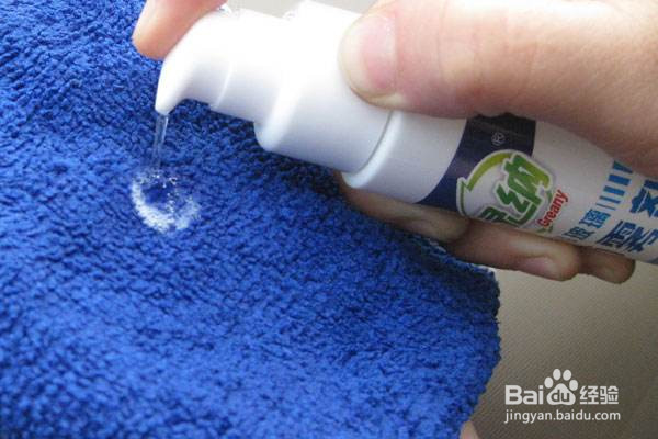 车窗起雾怎么处理