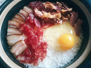 广式腊味煲仔饭怎么做