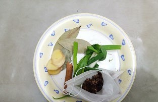 宴客看家菜招财肘子的攻略