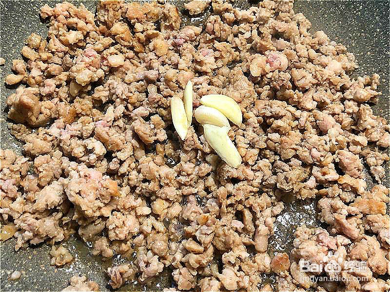 如何做猪肉炒西红柿