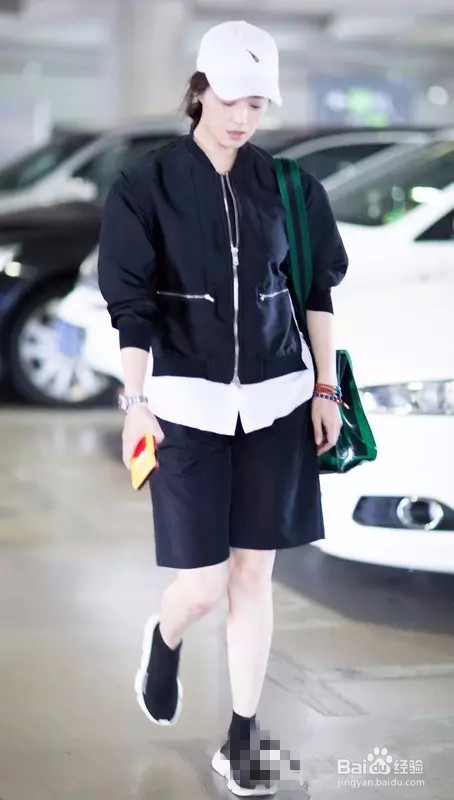 看奚梦瑶、蒋欣爱搭男生大短裤，值得学习！