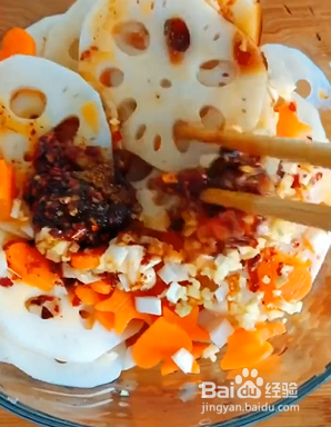 如何凉拌脆爽藕片？