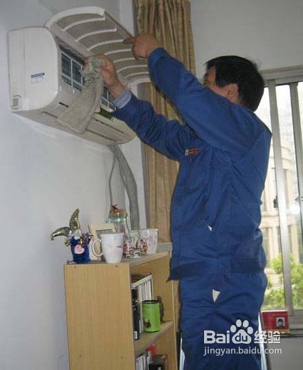 <b>怎样清洗空调（怎样保养空调（空调清洗价格表）</b>