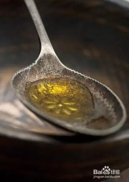 如何巧用食盐处理生活中的小问题(厨房篇)