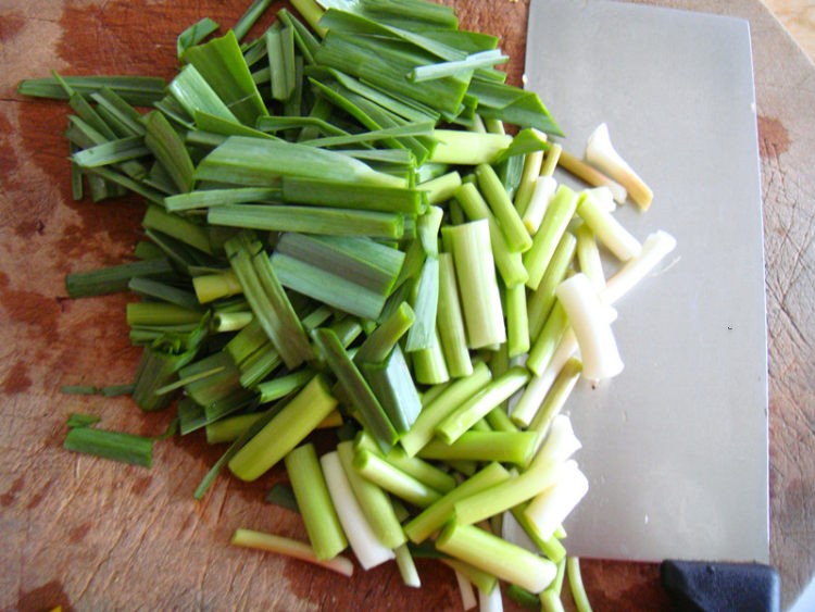 炒蛤蜊肉怎样去腥