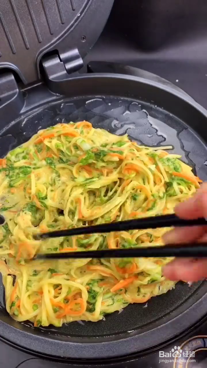 如何制作简单美味的三丝煎饼