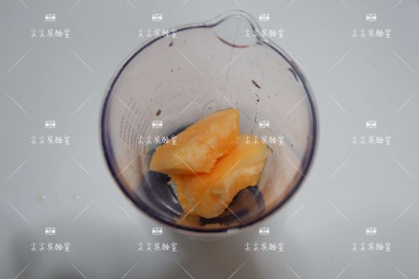 石纹哈密瓜酸奶