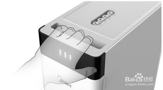 如何更换净水器的滤芯