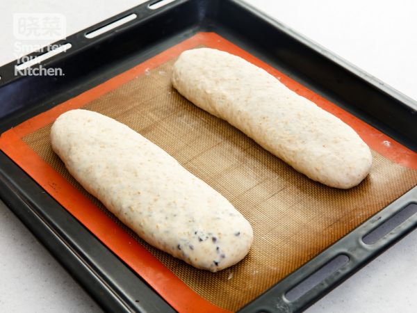 全麦紫糯米芝士面包