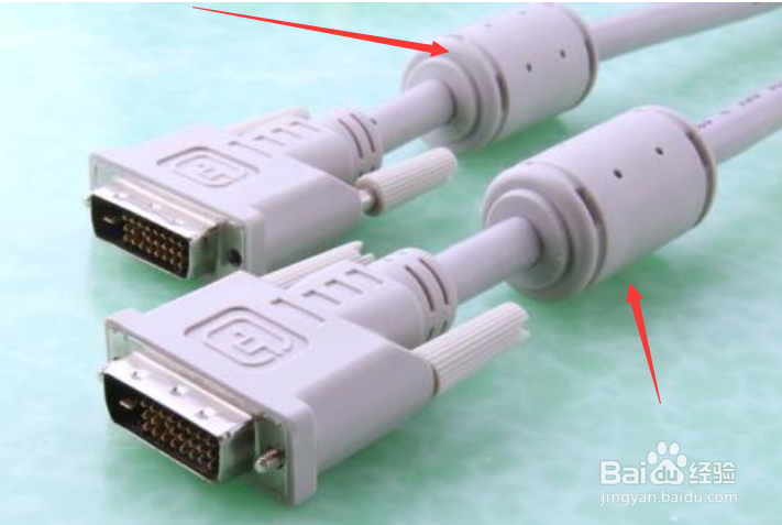 电脑屏幕出现竖条纹怎么办