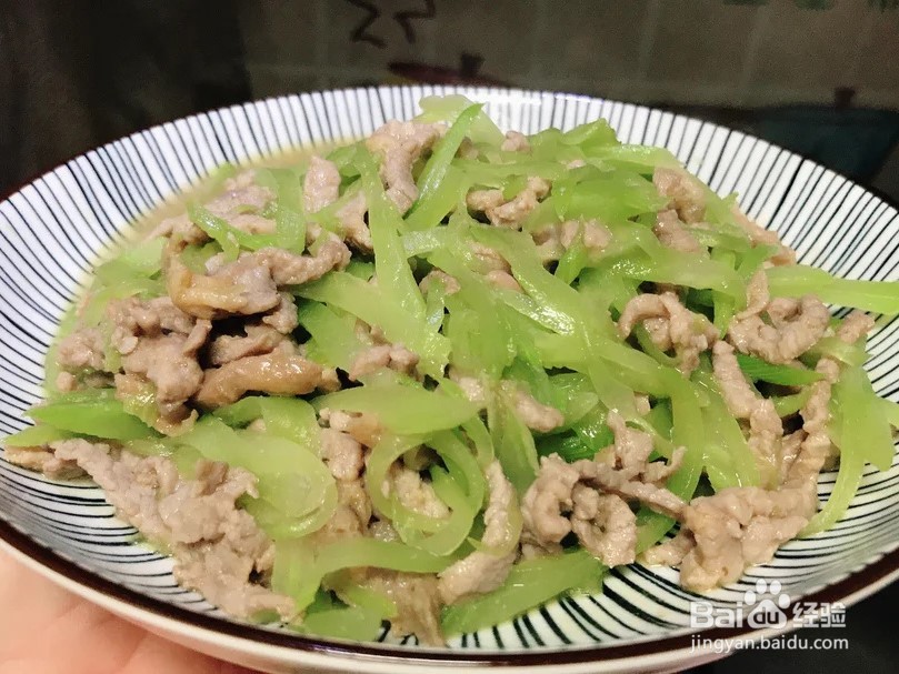 莴笋炒牛肉的做法