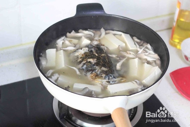 教你做鱼头豆腐汤