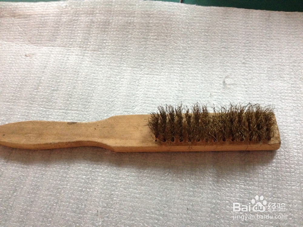 如何清除魔术贴里的碎毛杂毛