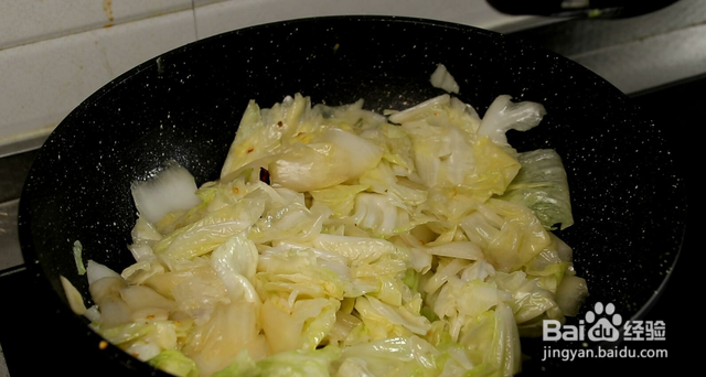 家庭自制炒白菜