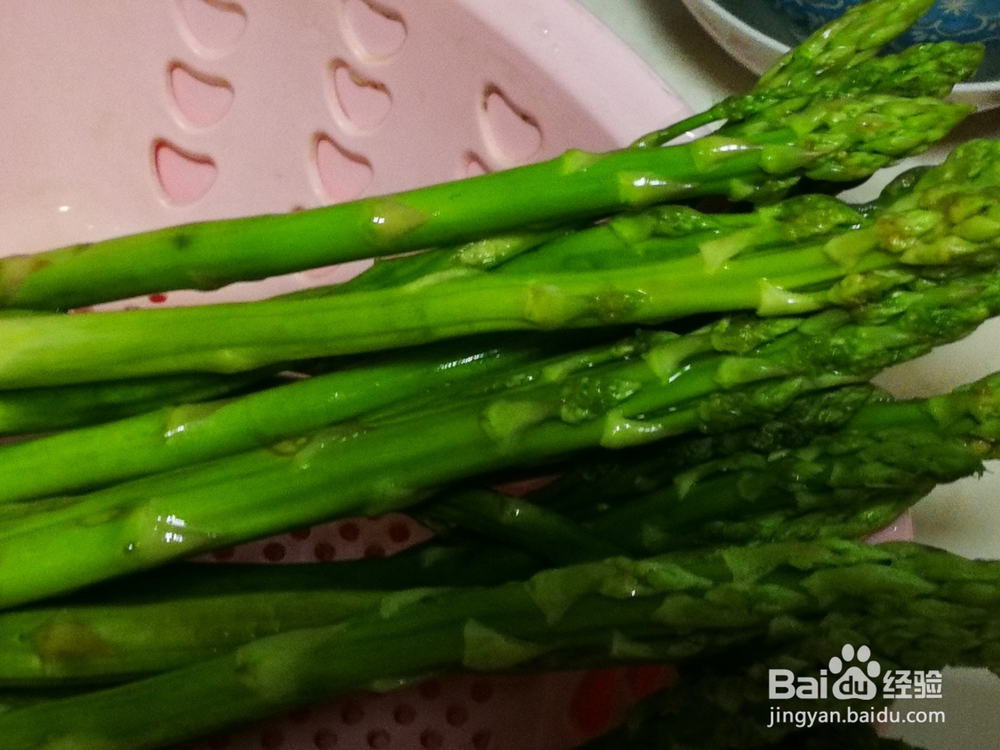 食材相同也能做出不一样风味的-黑木耳炒芦笋