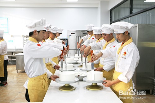 高中和技校哪个好